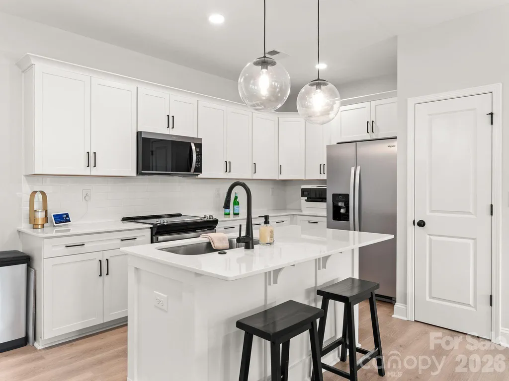 133 Cherry Springs Lane Asheville NC 28804