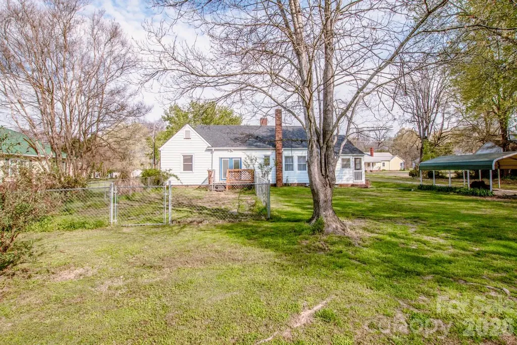 198 Center Street Cooleemee NC 27014