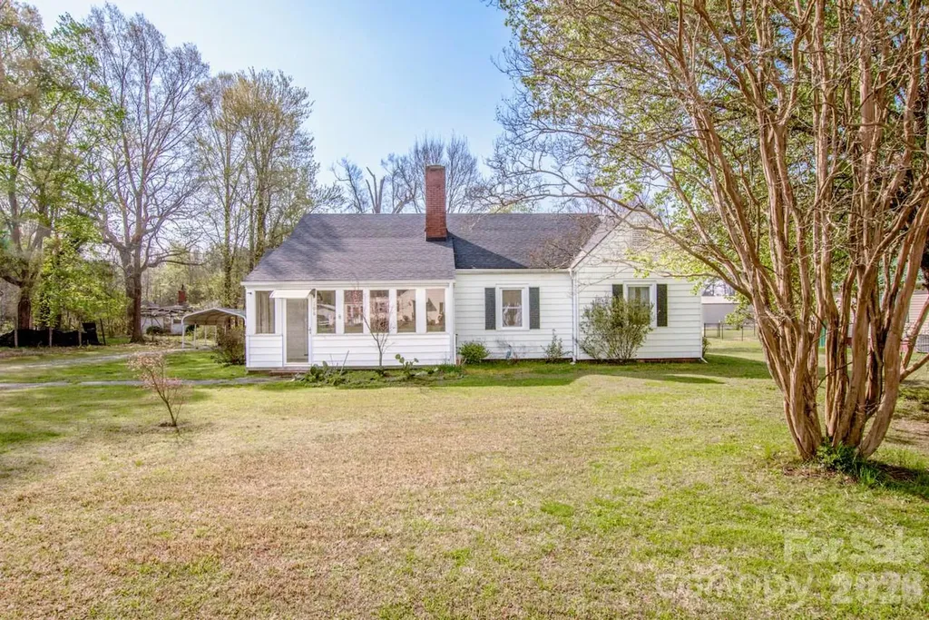 198 Center Street Cooleemee NC 27014