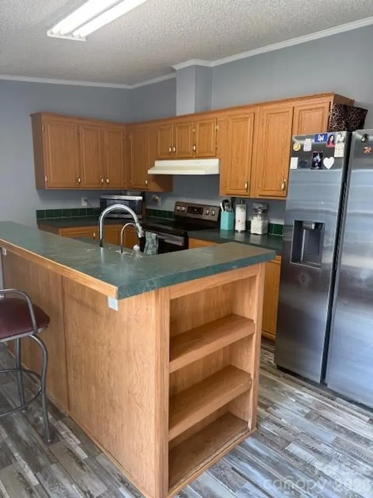 127 Knight N Gail Drive Mooresville NC 28115