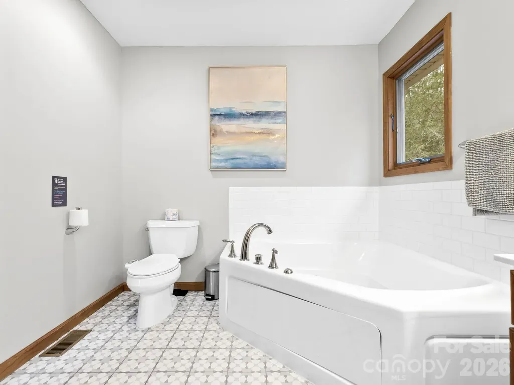 581 Hubbard Hollow Road Rosman NC 28772