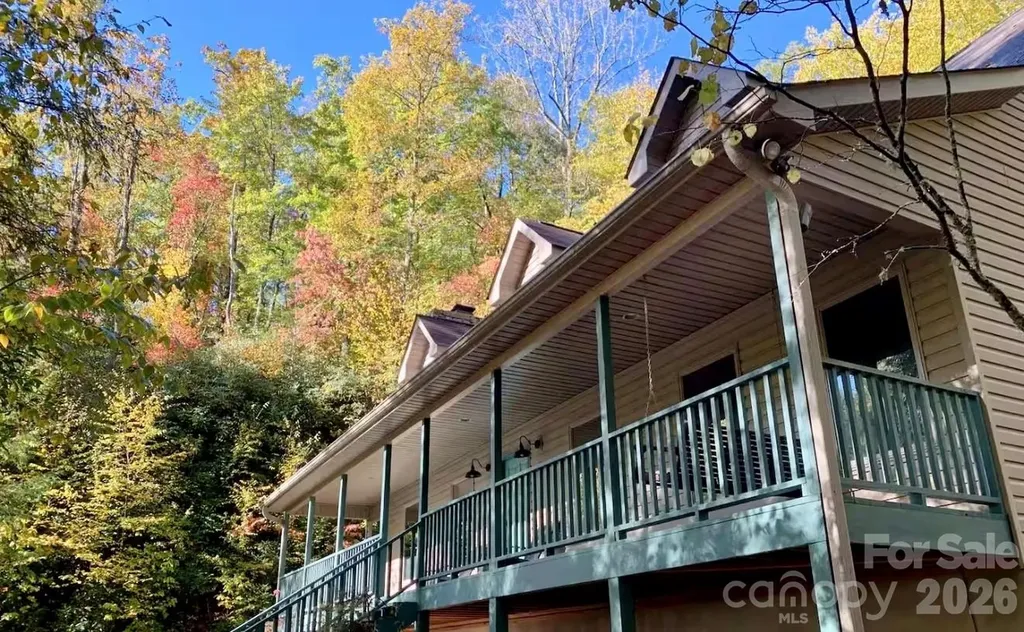 581 Hubbard Hollow Road Rosman NC 28772