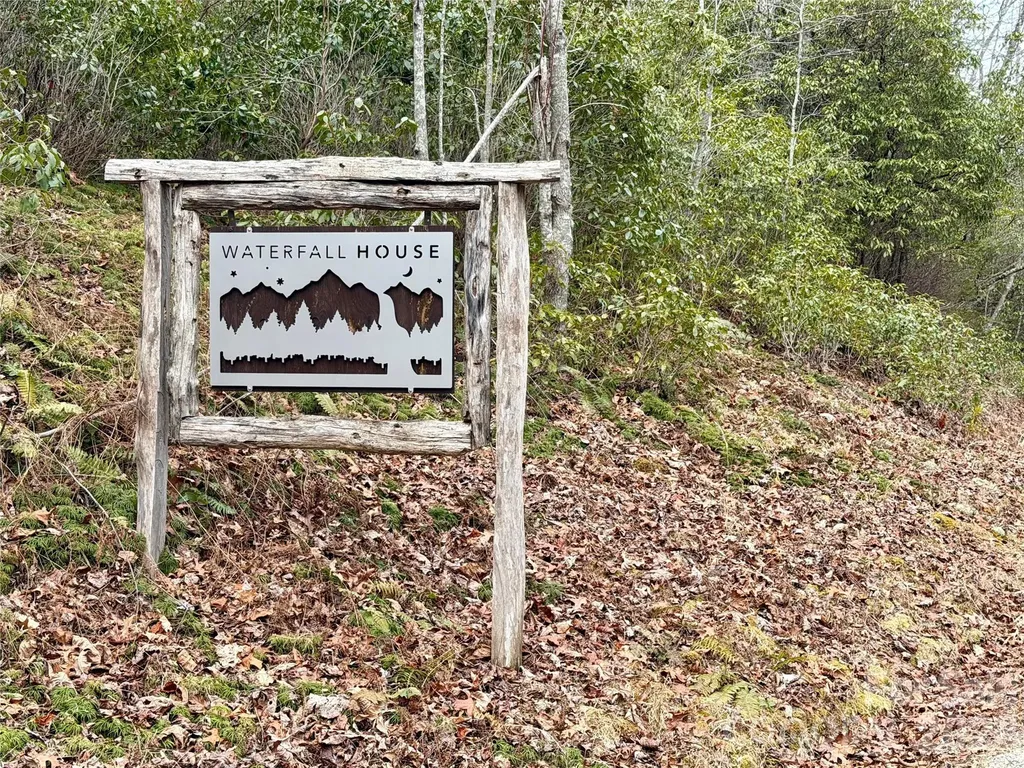 581 Hubbard Hollow Road Rosman NC 28772
