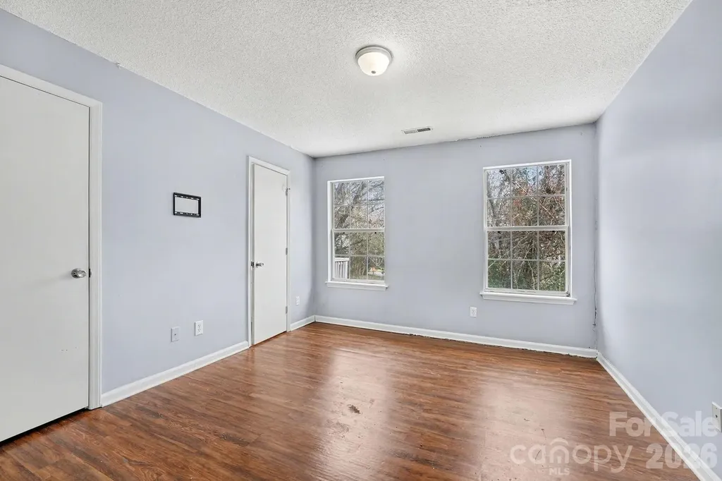 1709 Jeffrey Bryan Drive Charlotte NC 28213