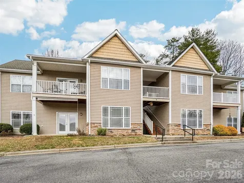 9 Northbrook Place Asheville NC 28804