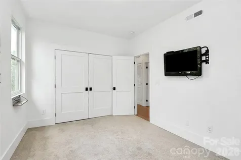 1004 Margaret Brown Street Charlotte NC 28202