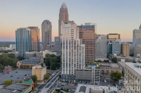 333 W Trade Street Charlotte NC 28202