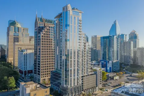 333 W Trade Street Charlotte NC 28202
