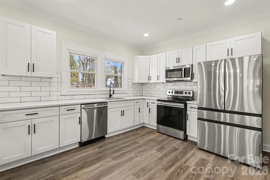 1013 Ridge Avenue Gastonia NC 28052