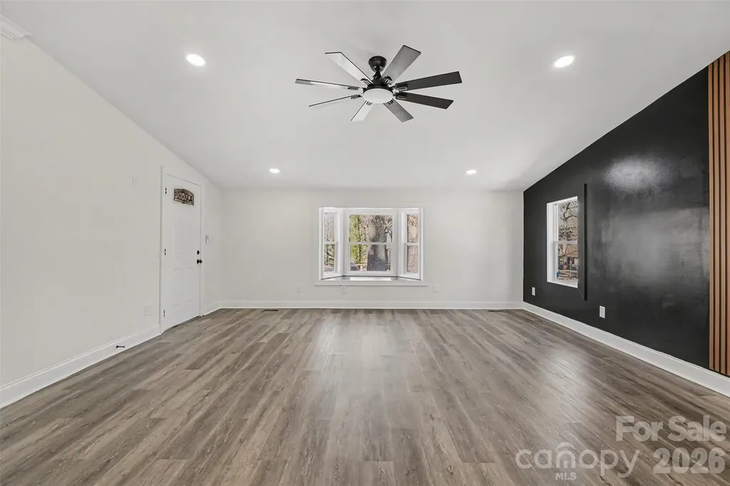 1013 Ridge Avenue Gastonia NC 28052
