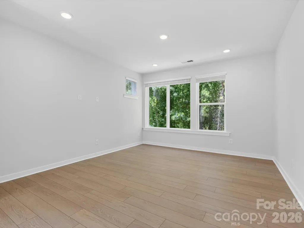 1534 Lithium Lane Charlotte NC 28211
