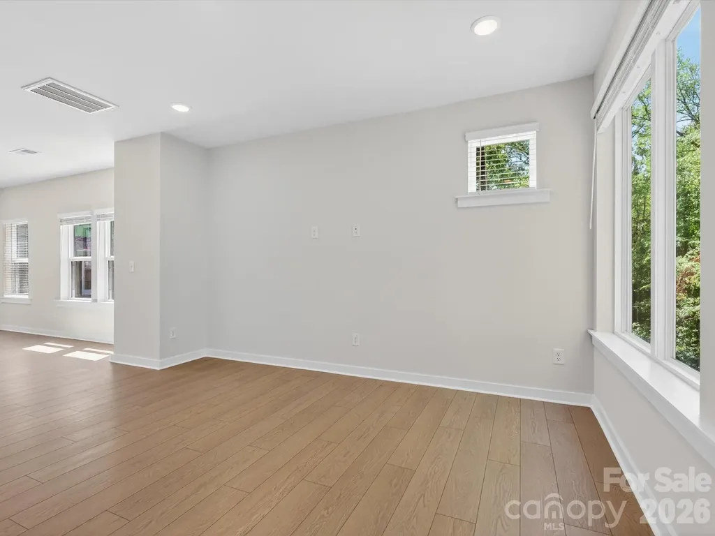 1534 Lithium Lane Charlotte NC 28211