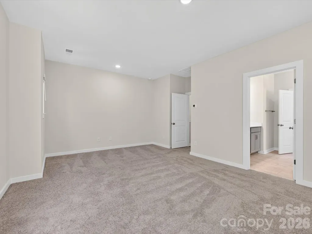1534 Lithium Lane Charlotte NC 28211