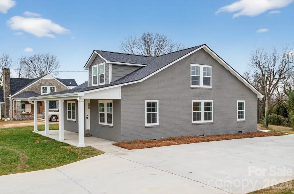 109 S Main Street Granite Falls NC 28630