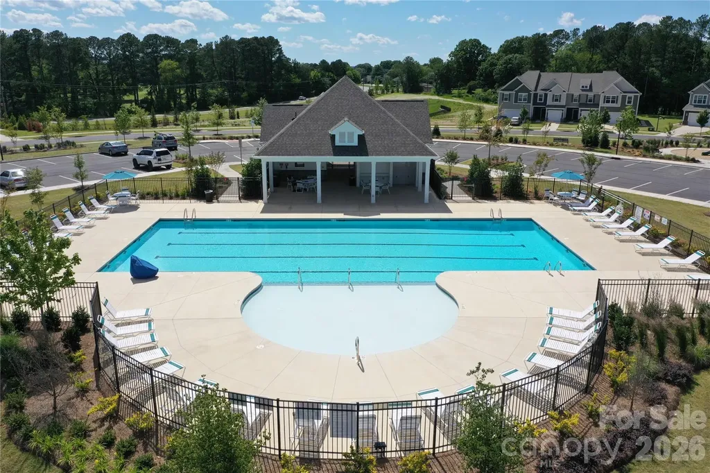 810 Earhart Street NW Concord NC 28027