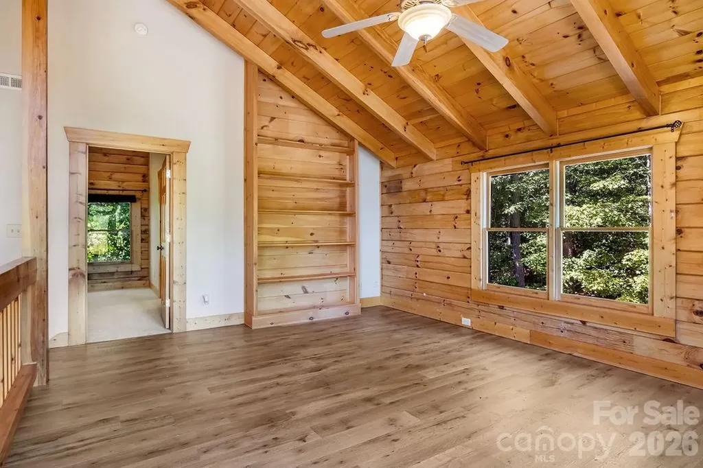 447 Hidden Lake Parkway Nebo NC 28761