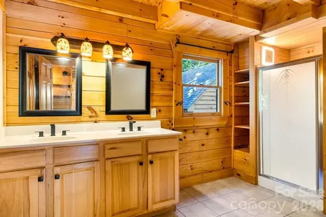 447 Hidden Lake Parkway Nebo NC 28761