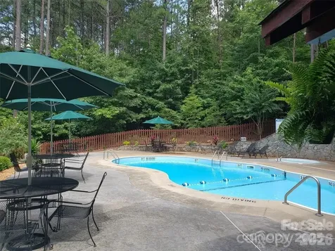 447 Hidden Lake Parkway Nebo NC 28761