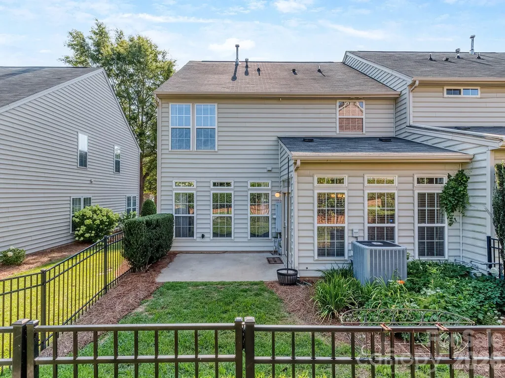 5922 Union Pacific Avenue Charlotte NC 28210