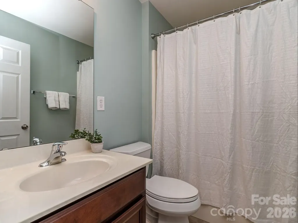 5922 Union Pacific Avenue Charlotte NC 28210