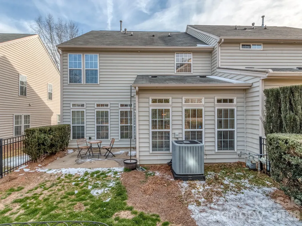 5922 Union Pacific Avenue Charlotte NC 28210
