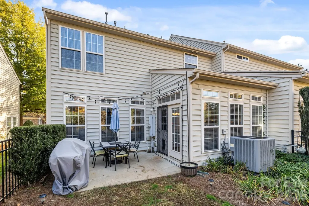 5922 Union Pacific Avenue Charlotte NC 28210