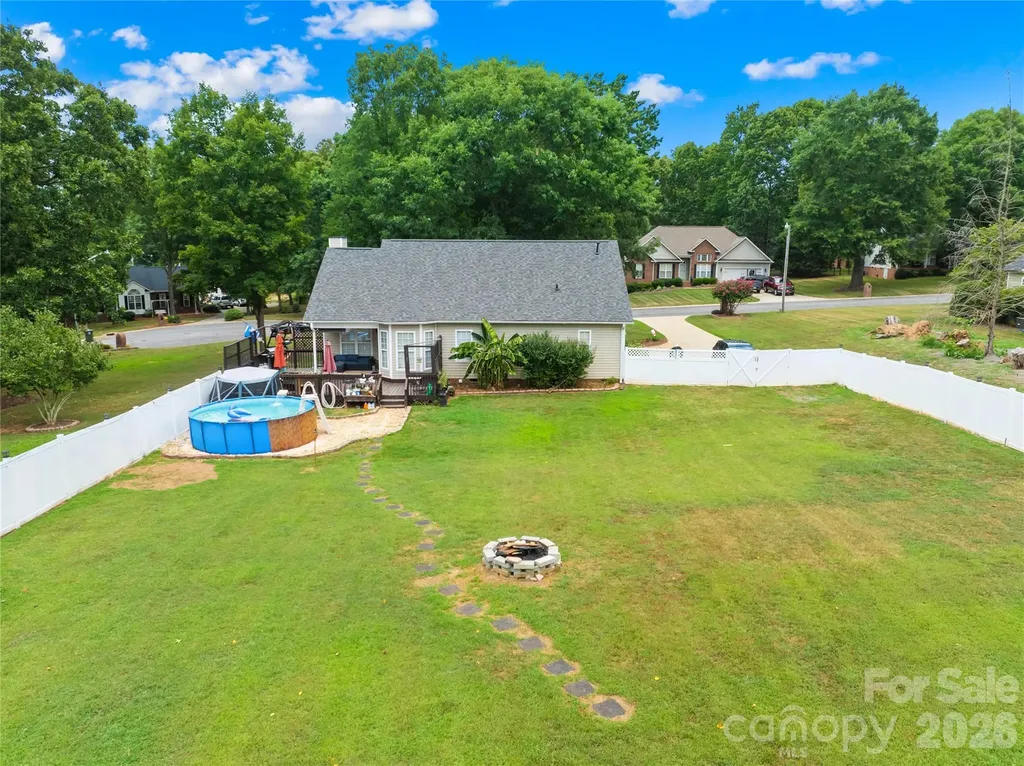 105 Laura Court Cherryville NC 28021