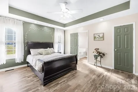 105 Laura Court Cherryville NC 28021