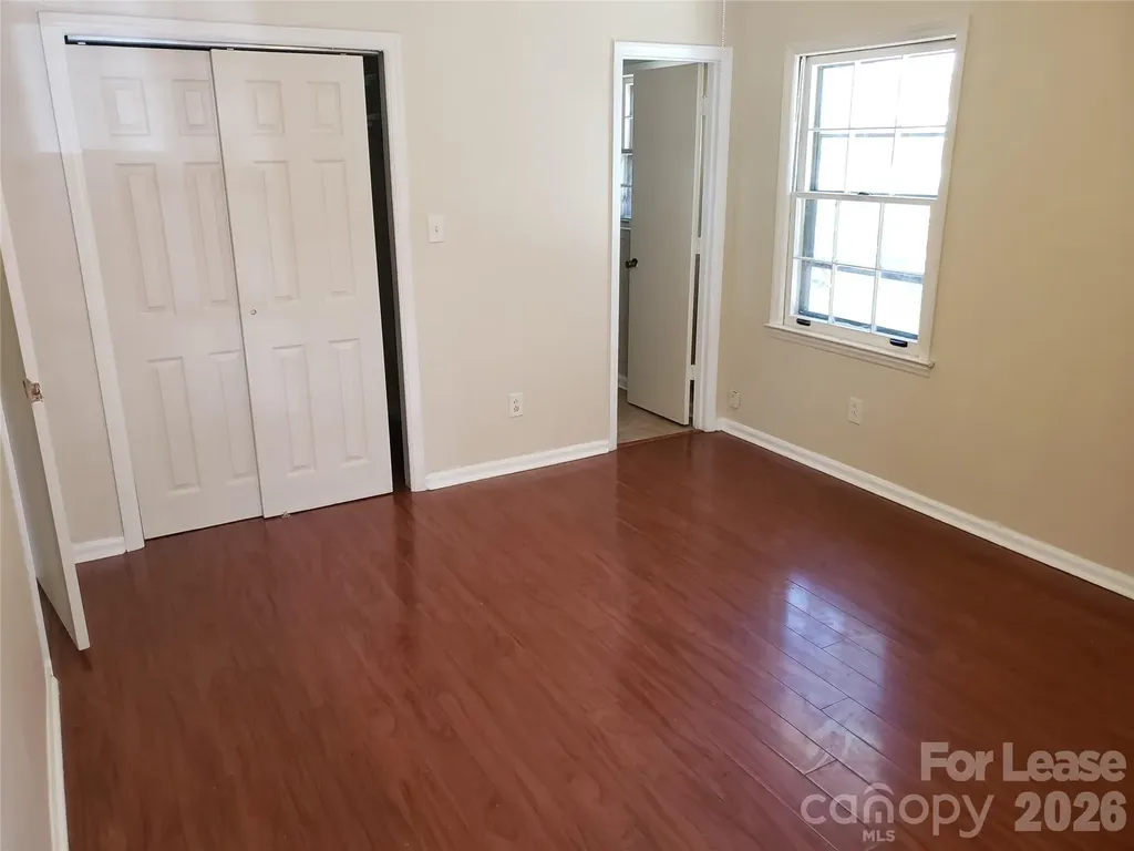 814 Pineborough Road Charlotte NC 28212