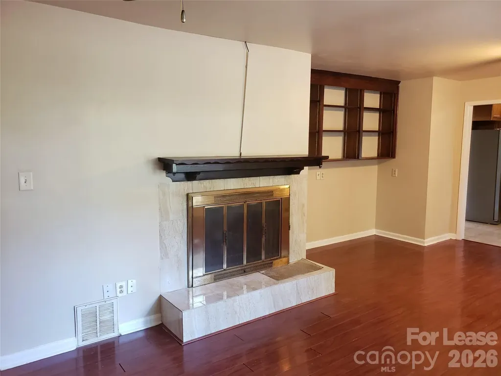 814 Pineborough Road Charlotte NC 28212