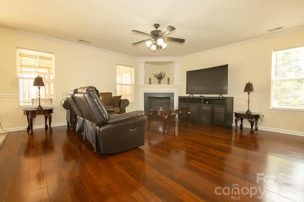 3733 Catawba Creek Drive Gastonia NC 28056