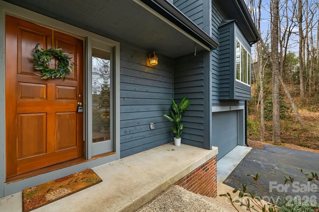 45 Windward Drive Asheville NC 28803