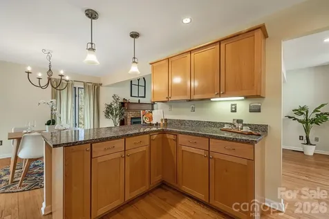 45 Windward Drive Asheville NC 28803