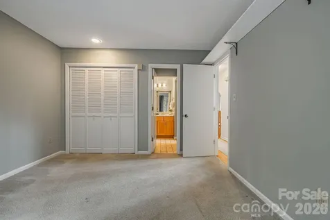 45 Windward Drive Asheville NC 28803