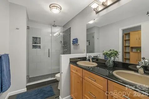 45 Windward Drive Asheville NC 28803