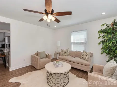 4014 Fieldcrest Road Charlotte NC 28217