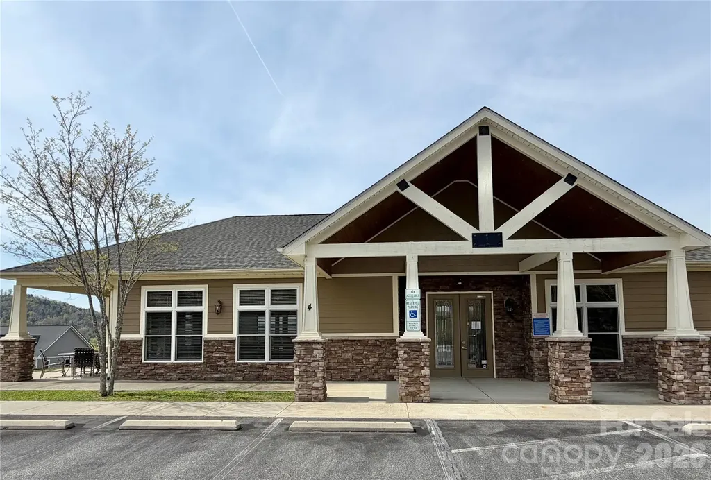 5 Gemini Heights Weaverville NC 28787