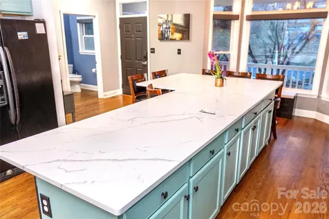 5 Gemini Heights Weaverville NC 28787