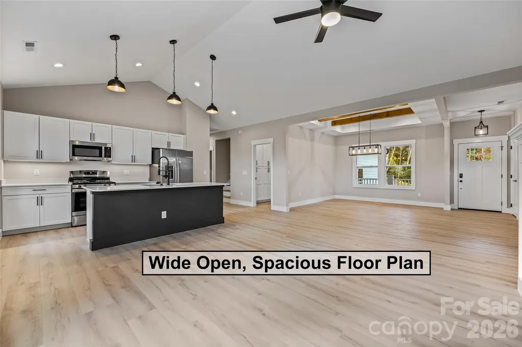 654 Beehive Road Hendersonville NC 28792