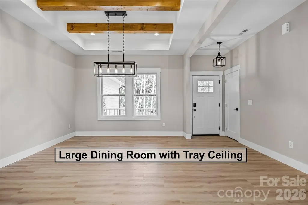654 Beehive Road Hendersonville NC 28792