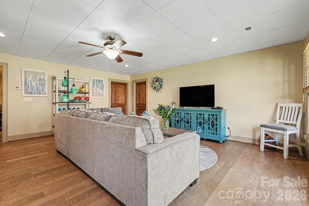 2554 Deep Gap Farm Road Mill Spring NC 28756