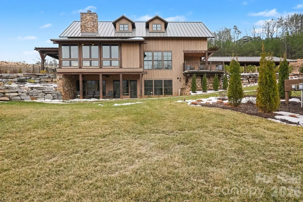 2554 Deep Gap Farm Road Mill Spring NC 28756