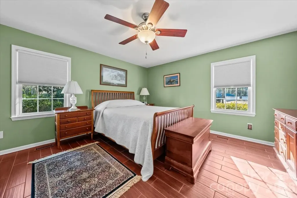 7980 Glasgow Drive Laurinburg NC 28352
