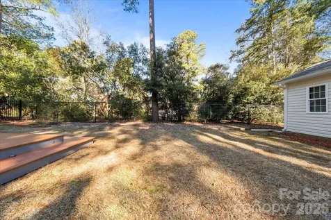 7980 Glasgow Drive Laurinburg NC 28352