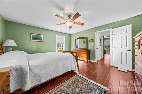 7980 Glasgow Drive Laurinburg NC 28352