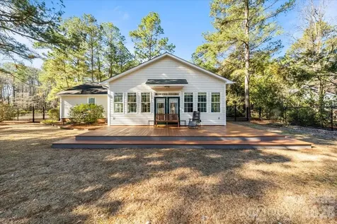 7980 Glasgow Drive Laurinburg NC 28352