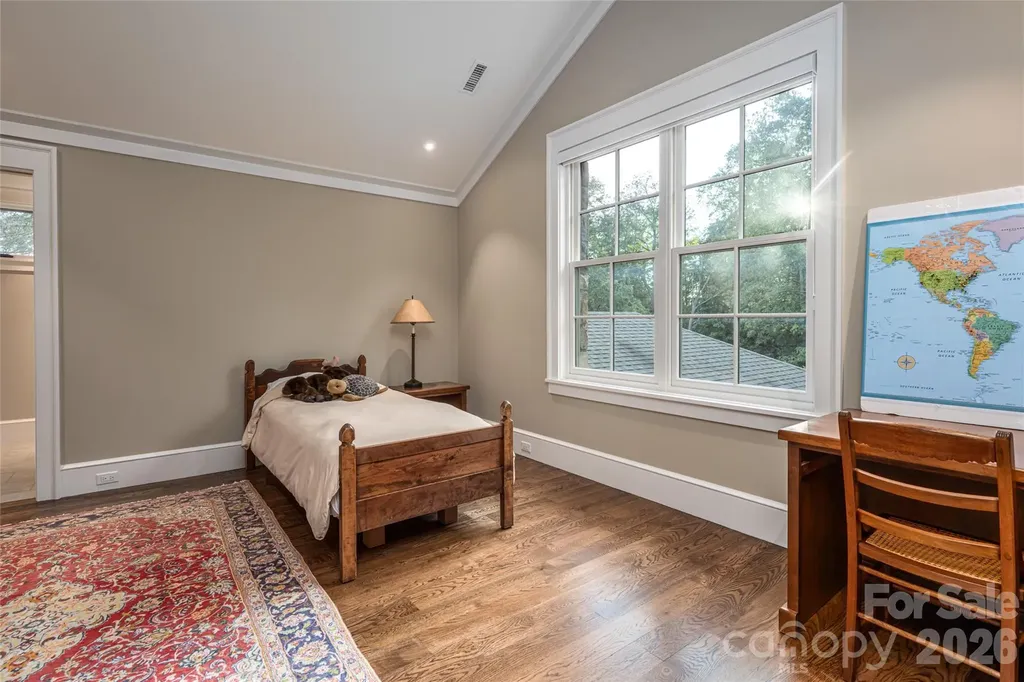 402 Vanderbilt Road Asheville NC 28803