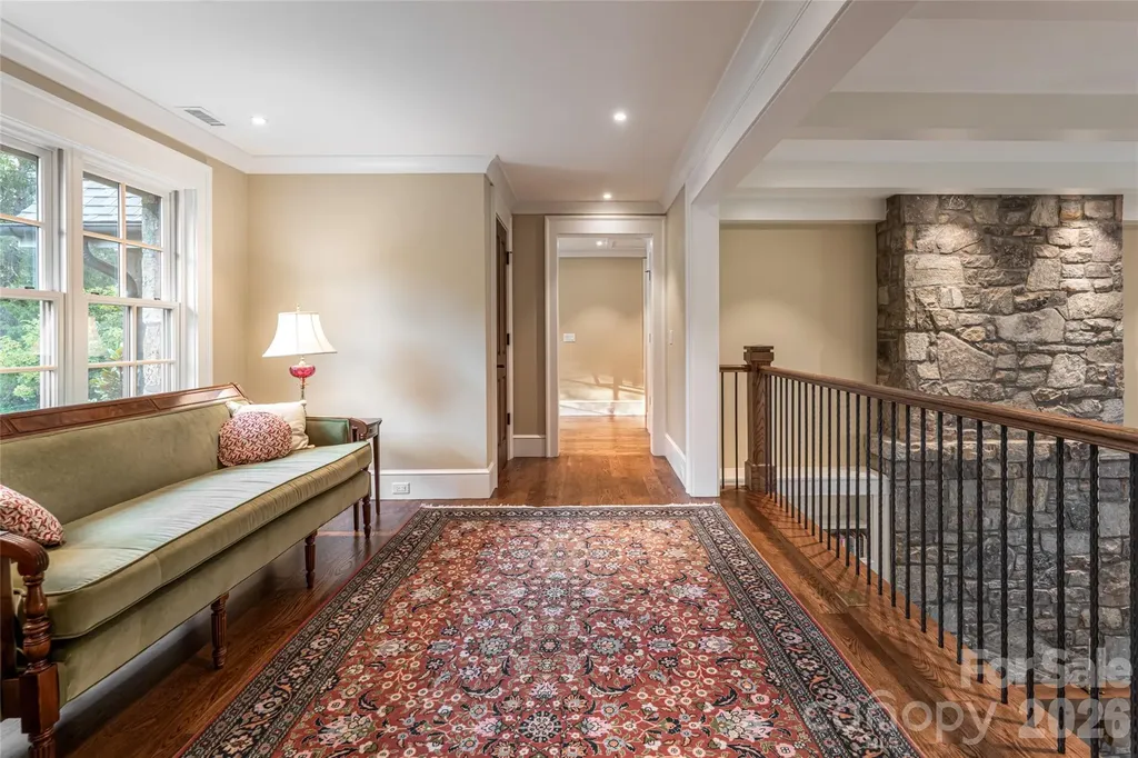 402 Vanderbilt Road Asheville NC 28803