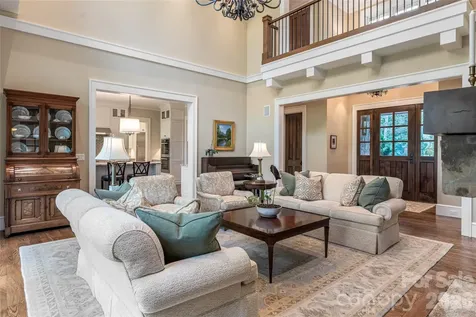 402 Vanderbilt Road Asheville NC 28803