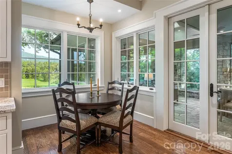 402 Vanderbilt Road Asheville NC 28803